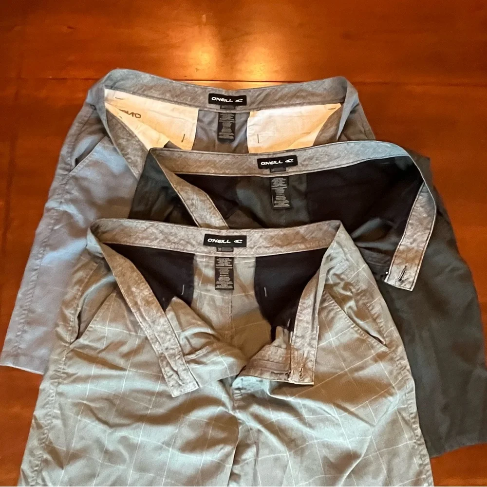 O'Neill Men's Shorts Flat Front 3 pair bundle size 36 - Picture 3 of 13